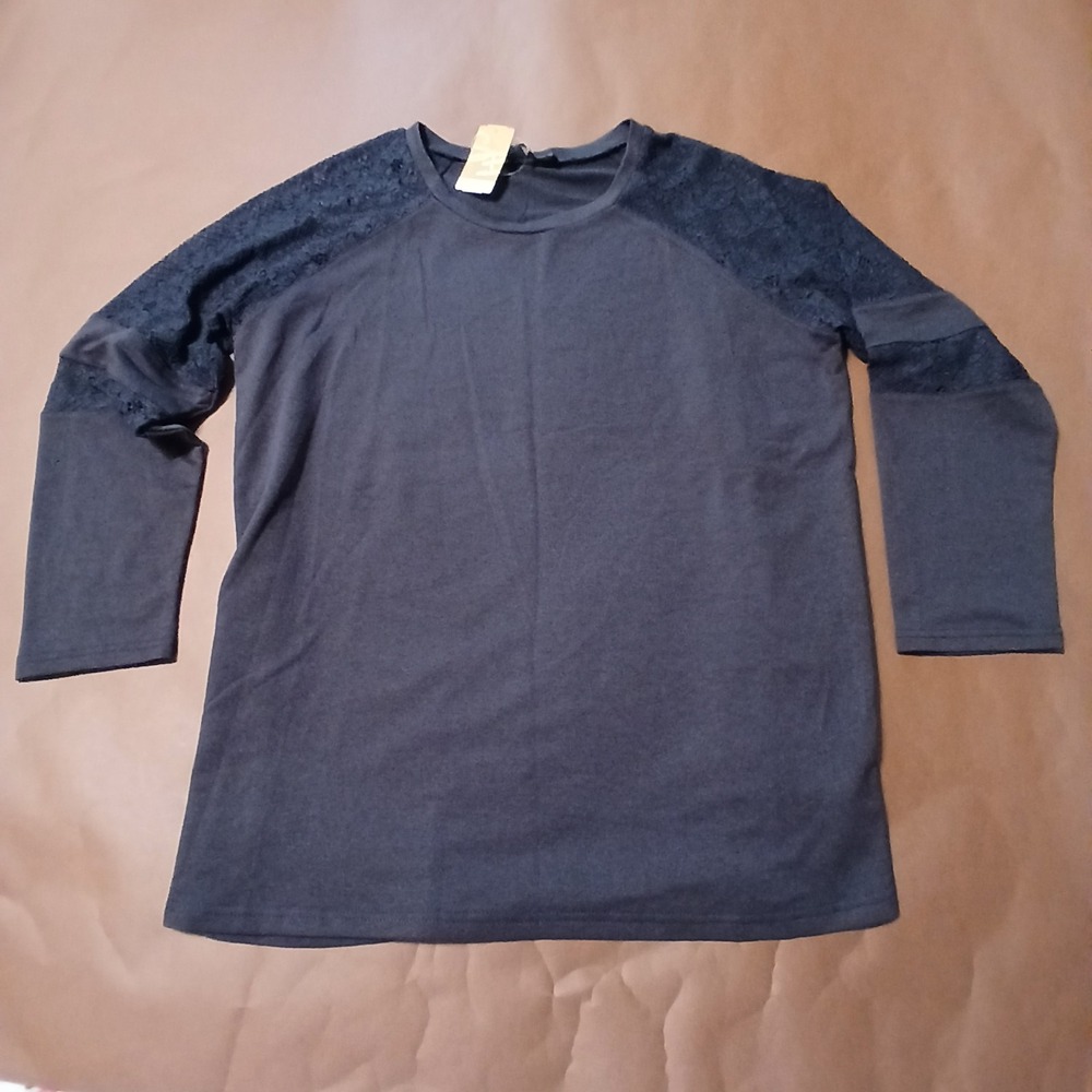 Suzanne Betro 1X navy blue Sheer Floral lace accented tunic shirt